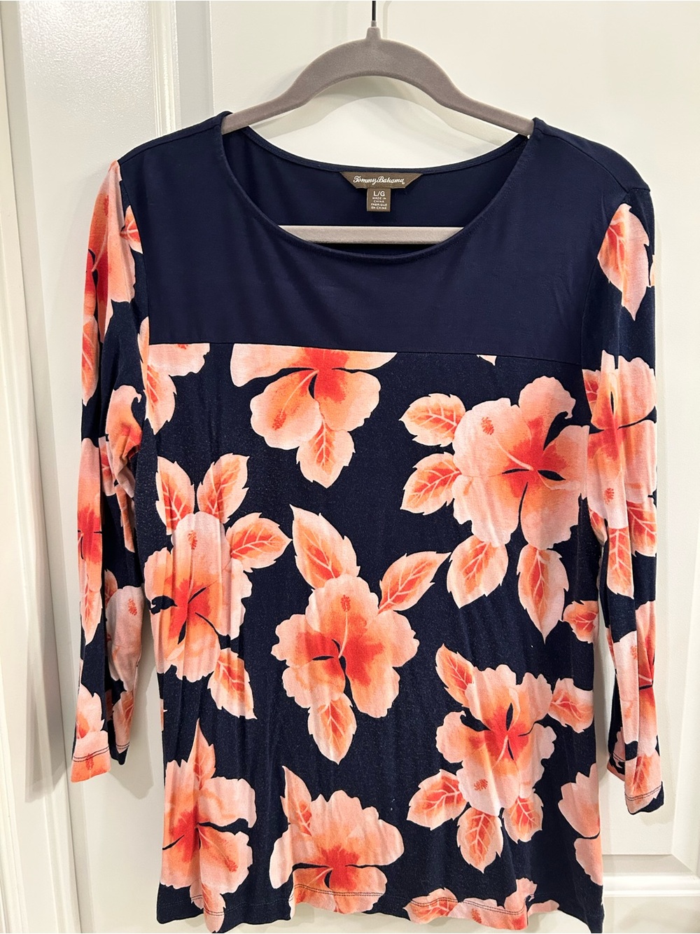 Tommy Bahama Navy Long-Sleeve Floral Scoop Neck Top - Coral Pink Blooms - Picture 1 of 2